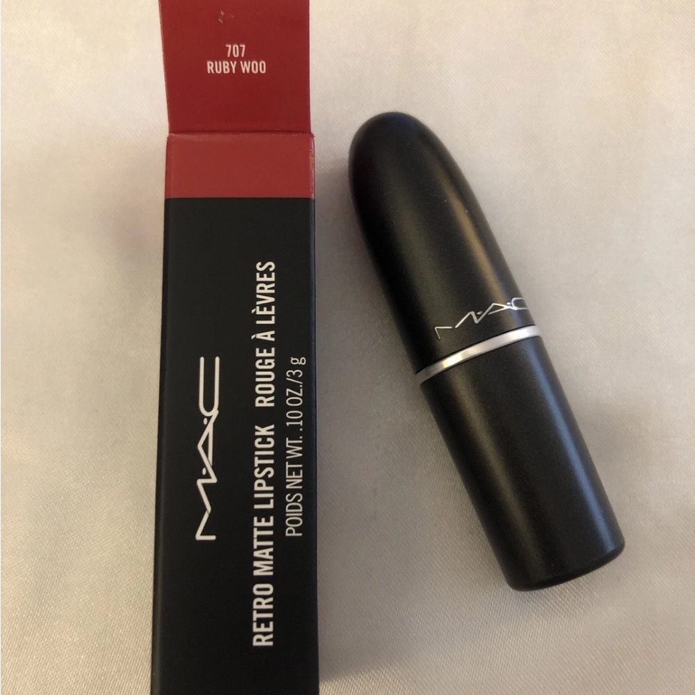 MAC Retro Matte Lipstick Shade 707 Ruby Woo 3g Full Size NIB